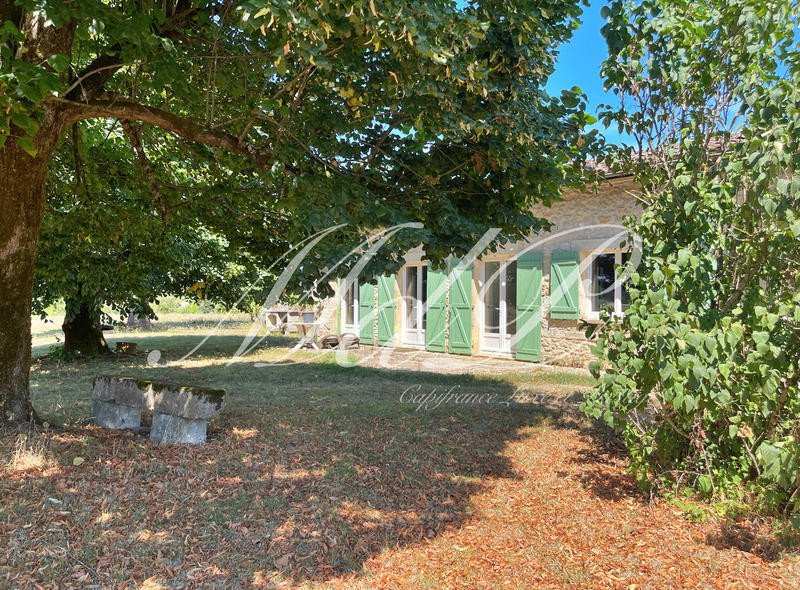 Maison de campagne - 430 m² - 10 pièces