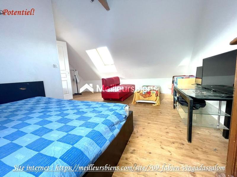 Propriété - 195 m² - 8 pièces