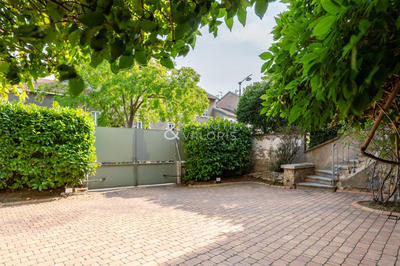 Maison ancienne - 150 m² - 6 pièces