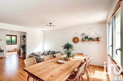 Appartement - 88 m² - 4 pièces