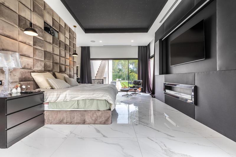 Villa - 1 300 m² - 10 pièces