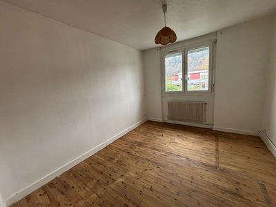 Appartement - 77 m² - 4 pièces