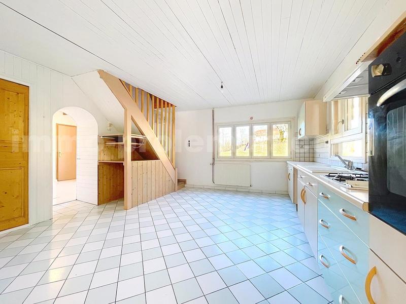 Maison - 106 m² - 5 pièces