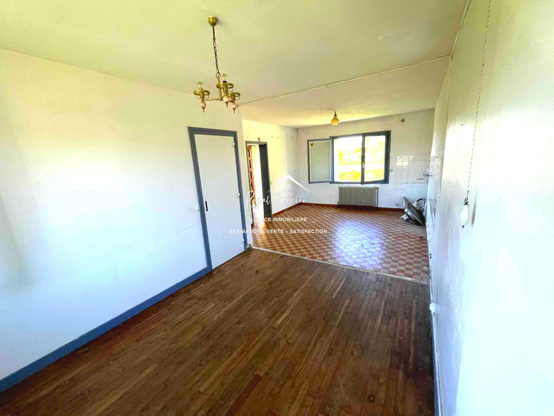 Maison - 96 m² - 5 pièces