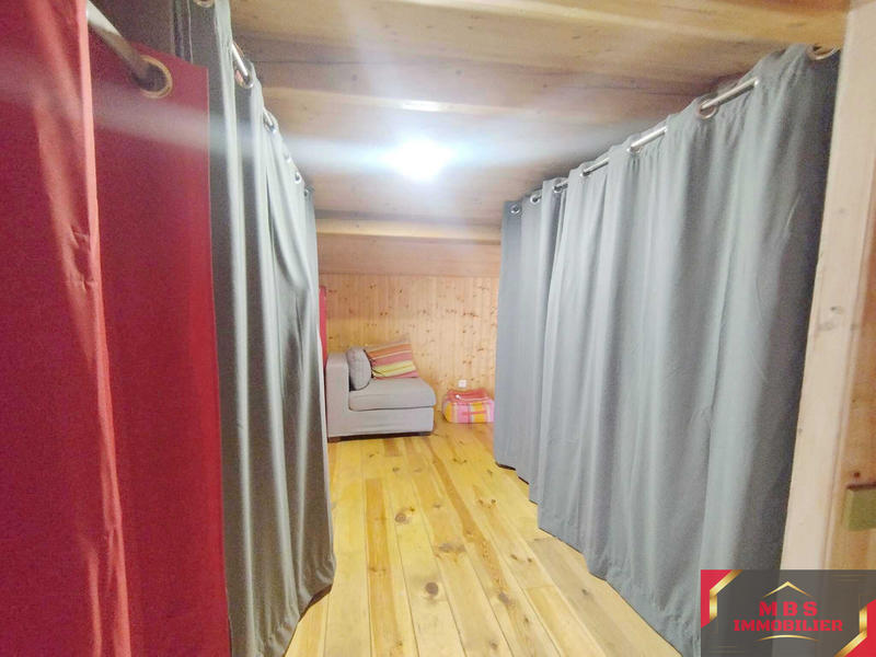 Maison - 98 m² - 3 pièces