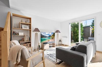 Maison - 111 m² - 5 pièces