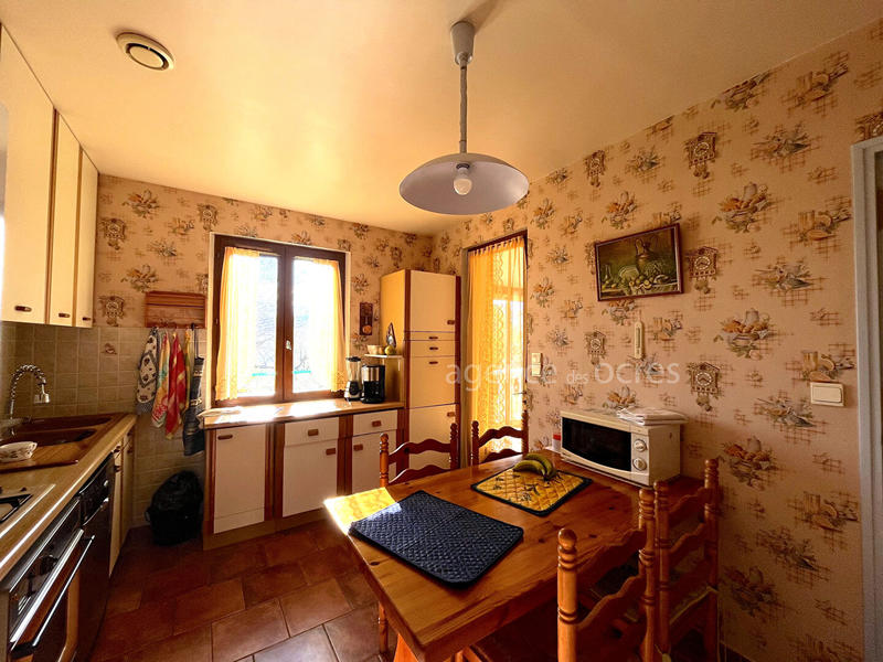 Maison - 146 m² - 5 pièces