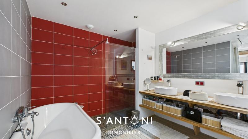 Maison - 163 m² - 5 pièces