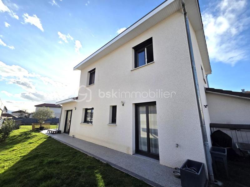 Villa - 158 m² - 5 pièces