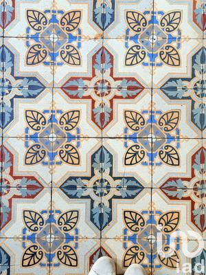 Maison - 202 m² - 9 pièces