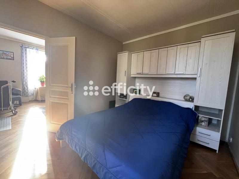 Maison - 136 m² - 5 pièces