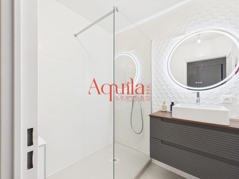 Appartement - 84 m² - 4 pièces