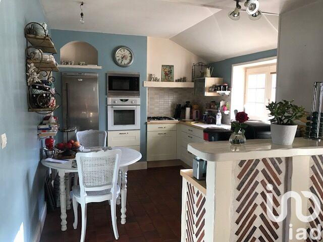 Maison - 194 m² - 6 pièces