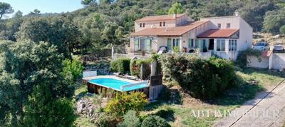 Villa - 240 m² - 5 pièces