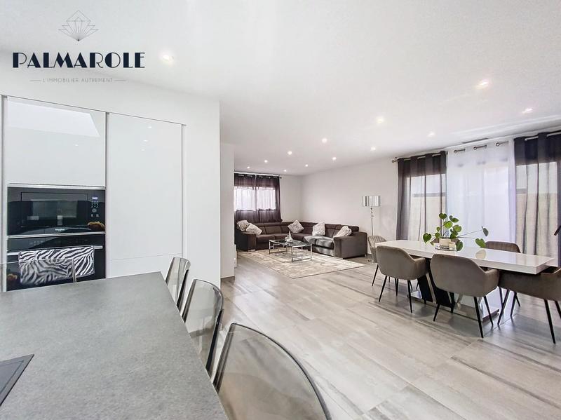 Maison - 117 m² - 4 pièces