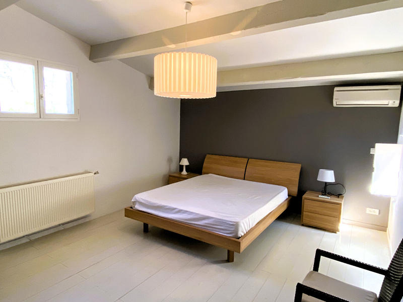 Villa - 169 m² - 6 pièces