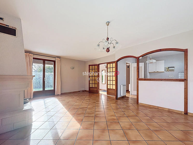 Maison - 80 m² - 4 pièces