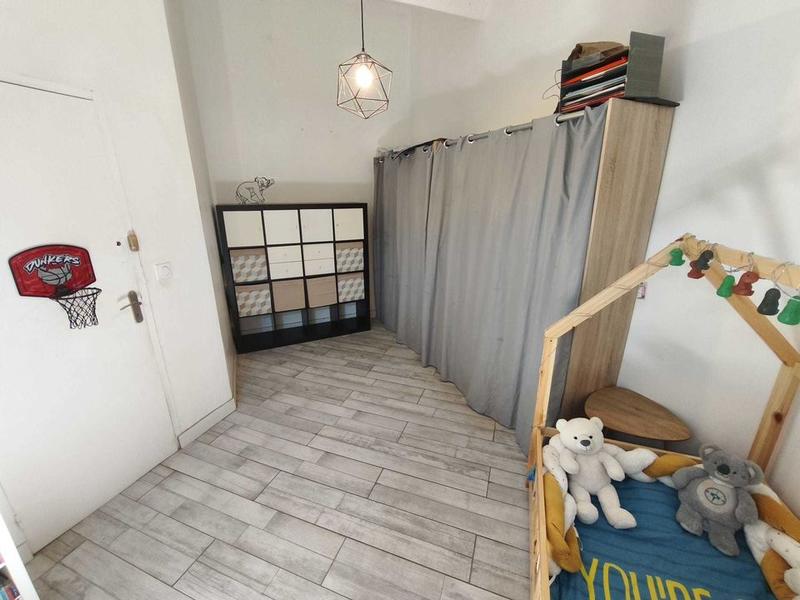 Maison d'architecte - 235 m² - 7 pièces