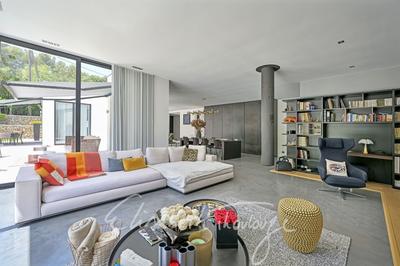 Maison d'architecte - 350 m² - 8 pièces