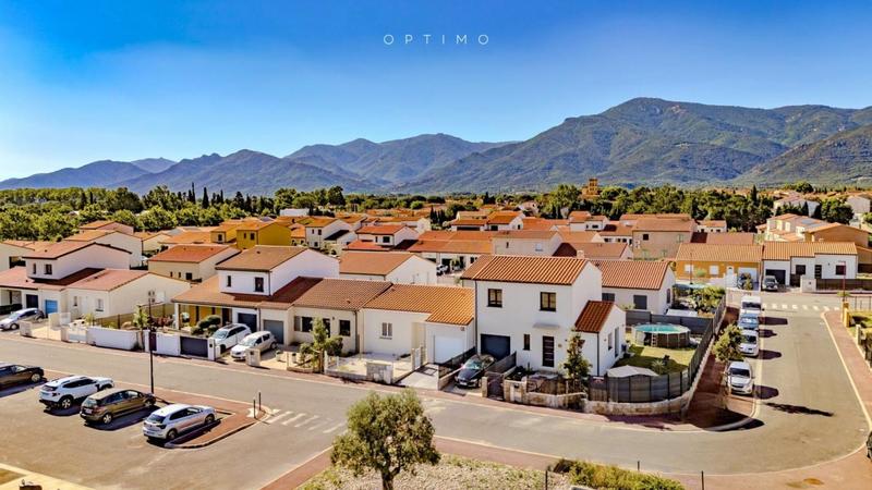 Villa - 101 m² - 4 pièces