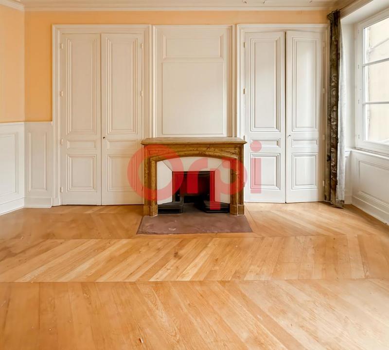 Appartement - 116 m² - 5 pièces