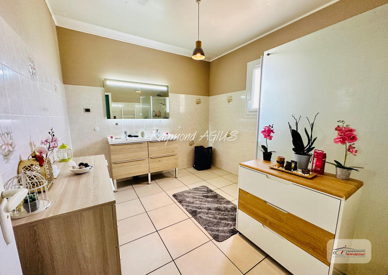 Maison - 142 m² - 6 pièces