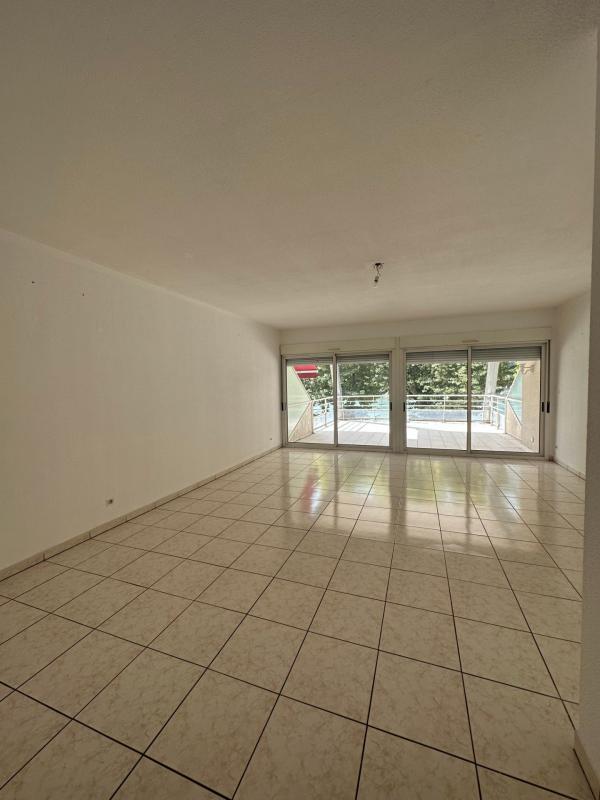 Duplex - 94 m² - 3 pièces