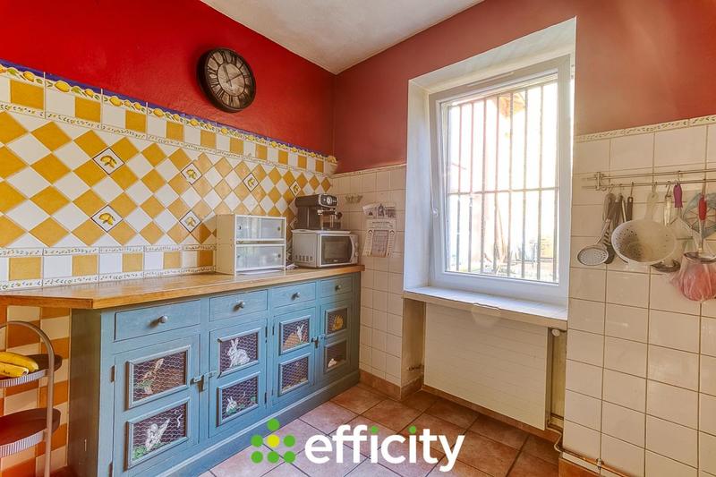 Maison - 140 m² - 5 pièces