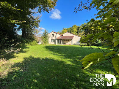 Maison d'architecte - 124 m² - 5 pièces