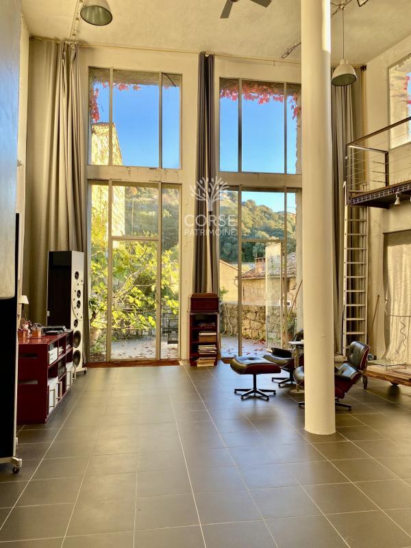 Maison de village - 314 m² - 6 pièces