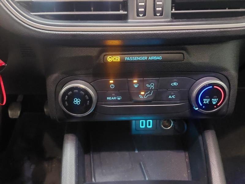 Ford Focus 5p - 1.5 EcoBlue 95ch Trend Business