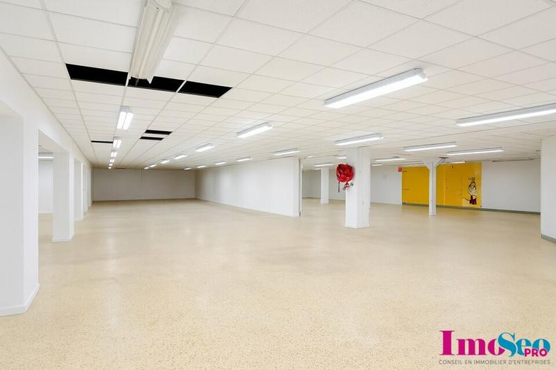 Local commercial - 200 m²