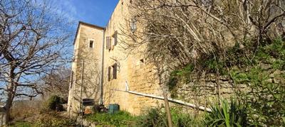 Maison - 150 m² - 8 pièces