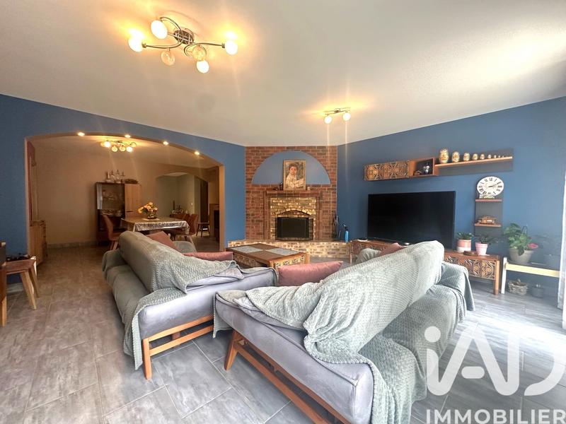 Maison - 263 m² - 8 pièces