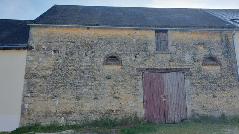 Parking / Garage - 103 m²