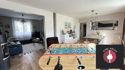 Maison - 111 m² - 6 pièces