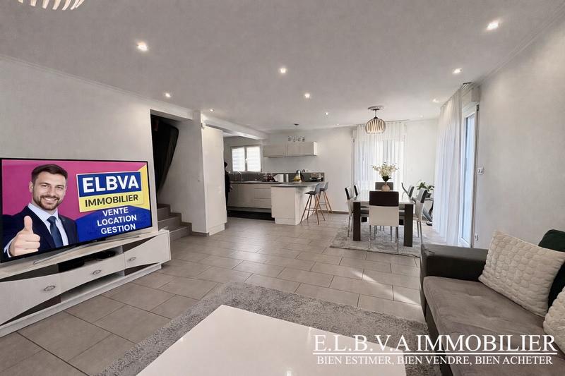 Maison - 120 m² - 4 pièces