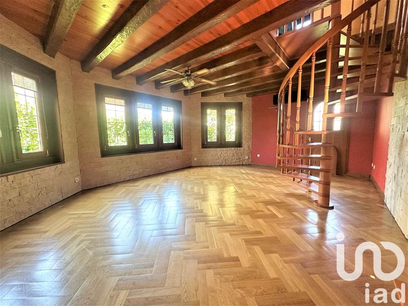 Maison - 170 m² - 6 pièces