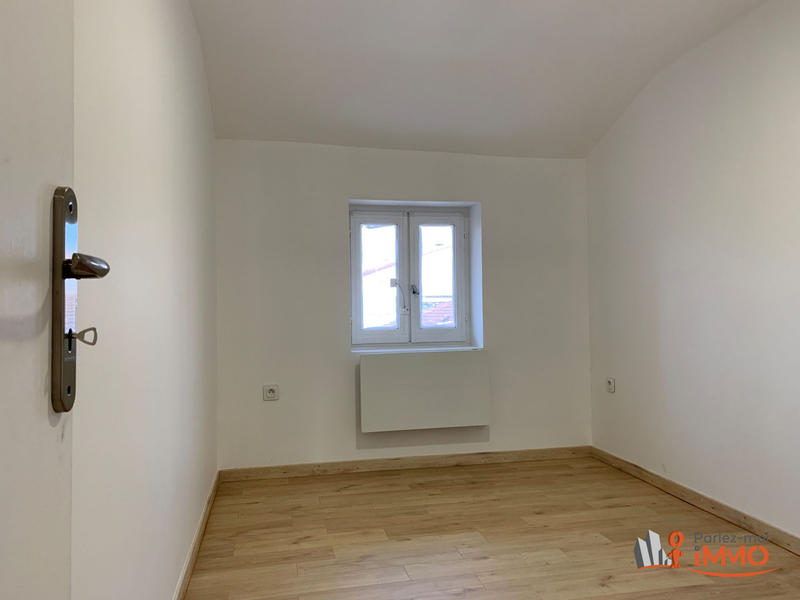 Appartement - 64 m² - 4 pièces