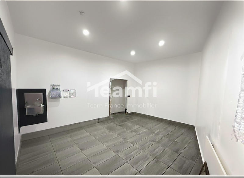 Local commercial - 60 m² - 3 pièces