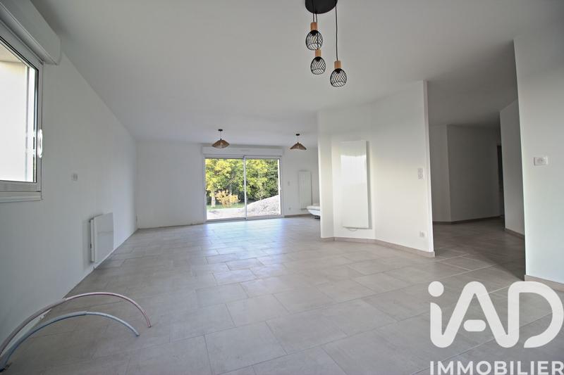 Maison - 138 m² - 5 pièces