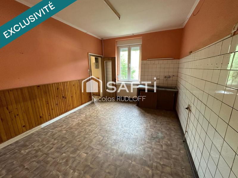 Maison - 180 m² - 10 pièces