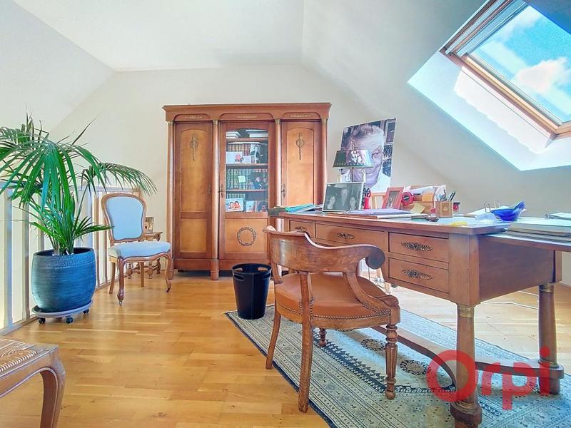 Maison - 140 m² - 4 pièces
