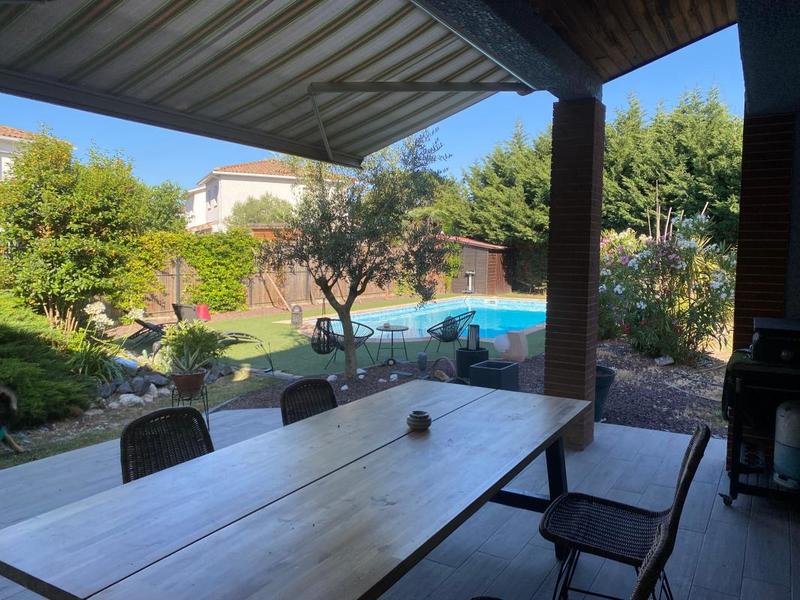 Maison - 197 m² - 7 pièces