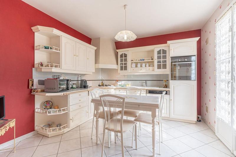 Maison - 86 m² - 4 pièces