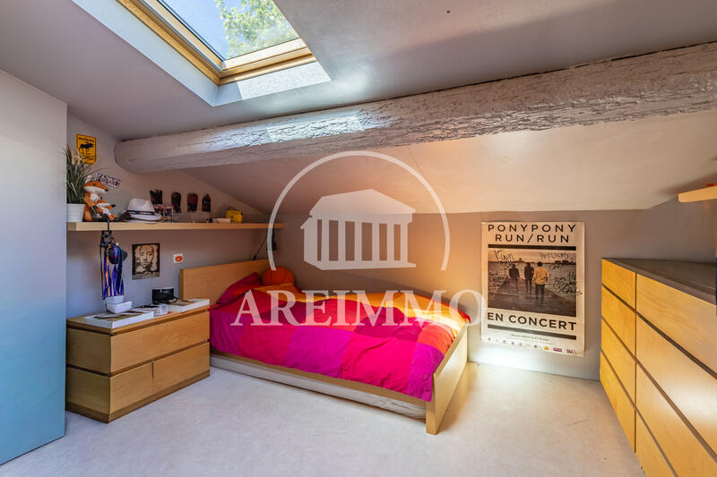 Maison - 96 m² - 5 pièces