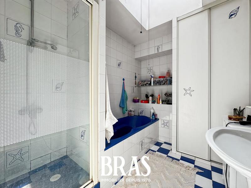 Maison - 95 m² - 5 pièces