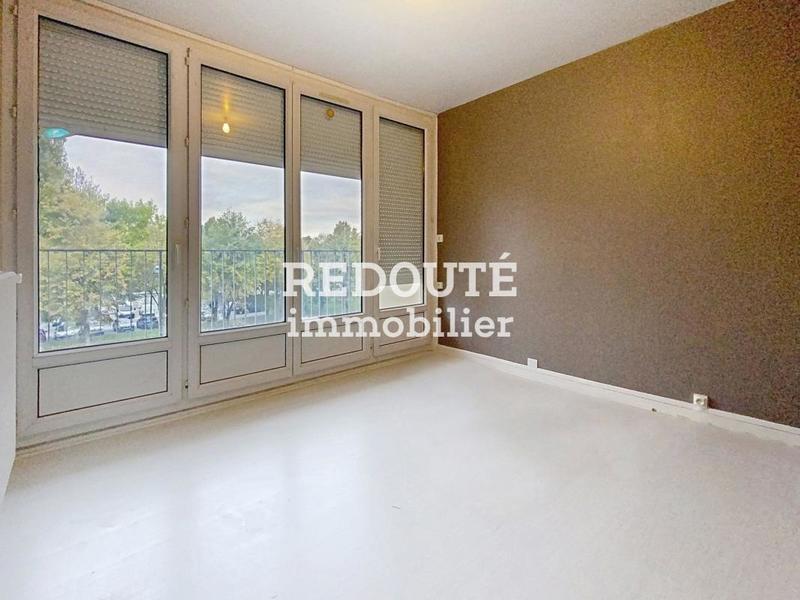 Appartement - 96 m² - 5 pièces