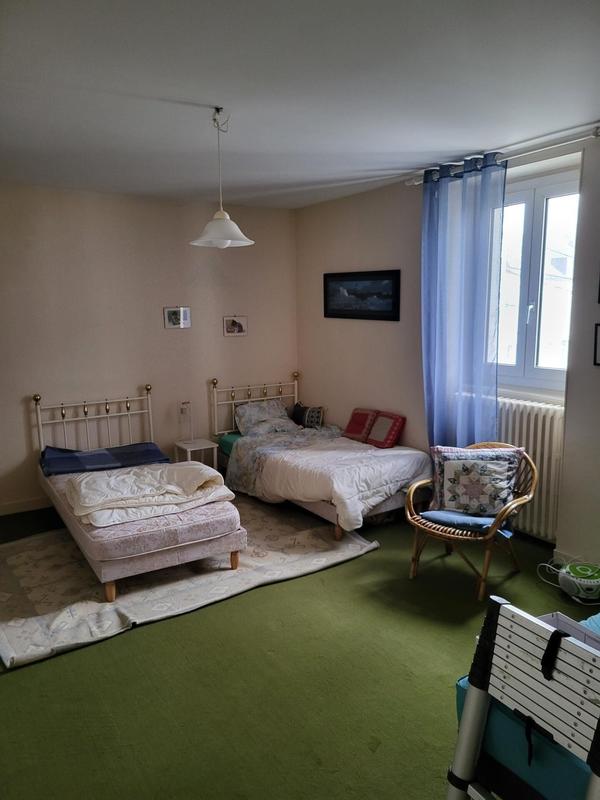 Maison - 190 m² - 8 pièces