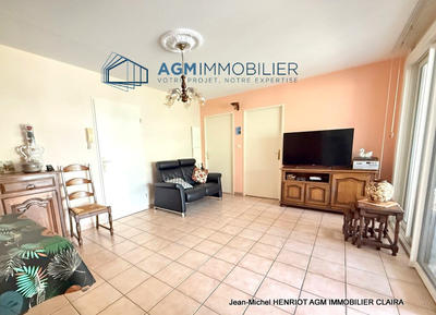 Maison - 74 m² - 3 pièces